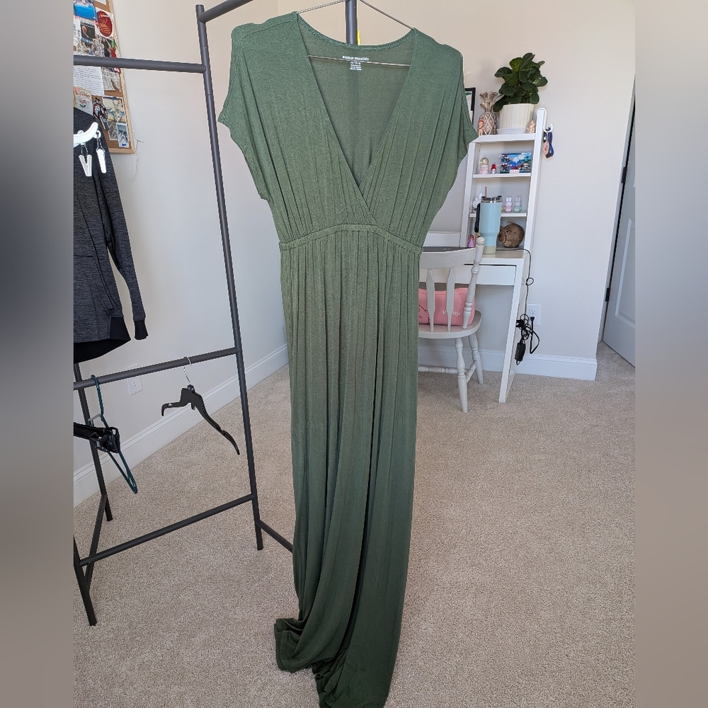 Amazon Essentials Green Maxi Dress Size XS